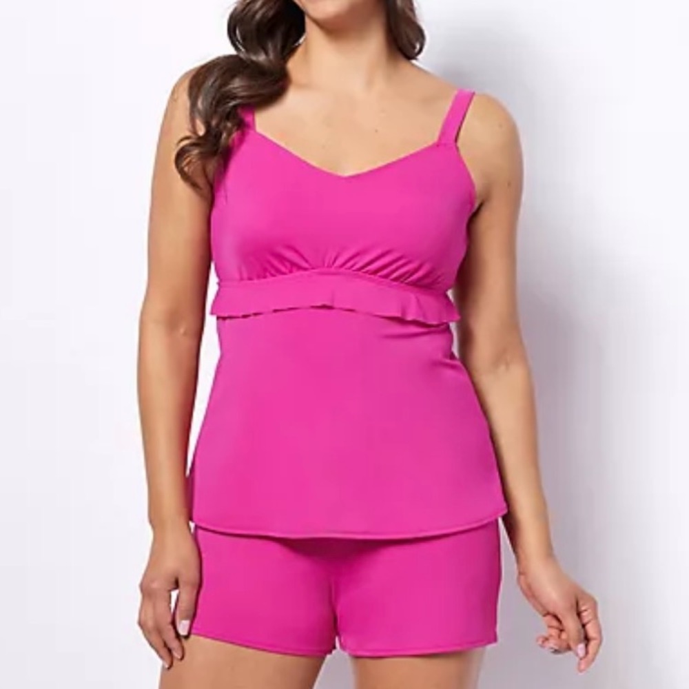 Denim & Co Beach Ruffled Tankini & Shorts. Sz 16.